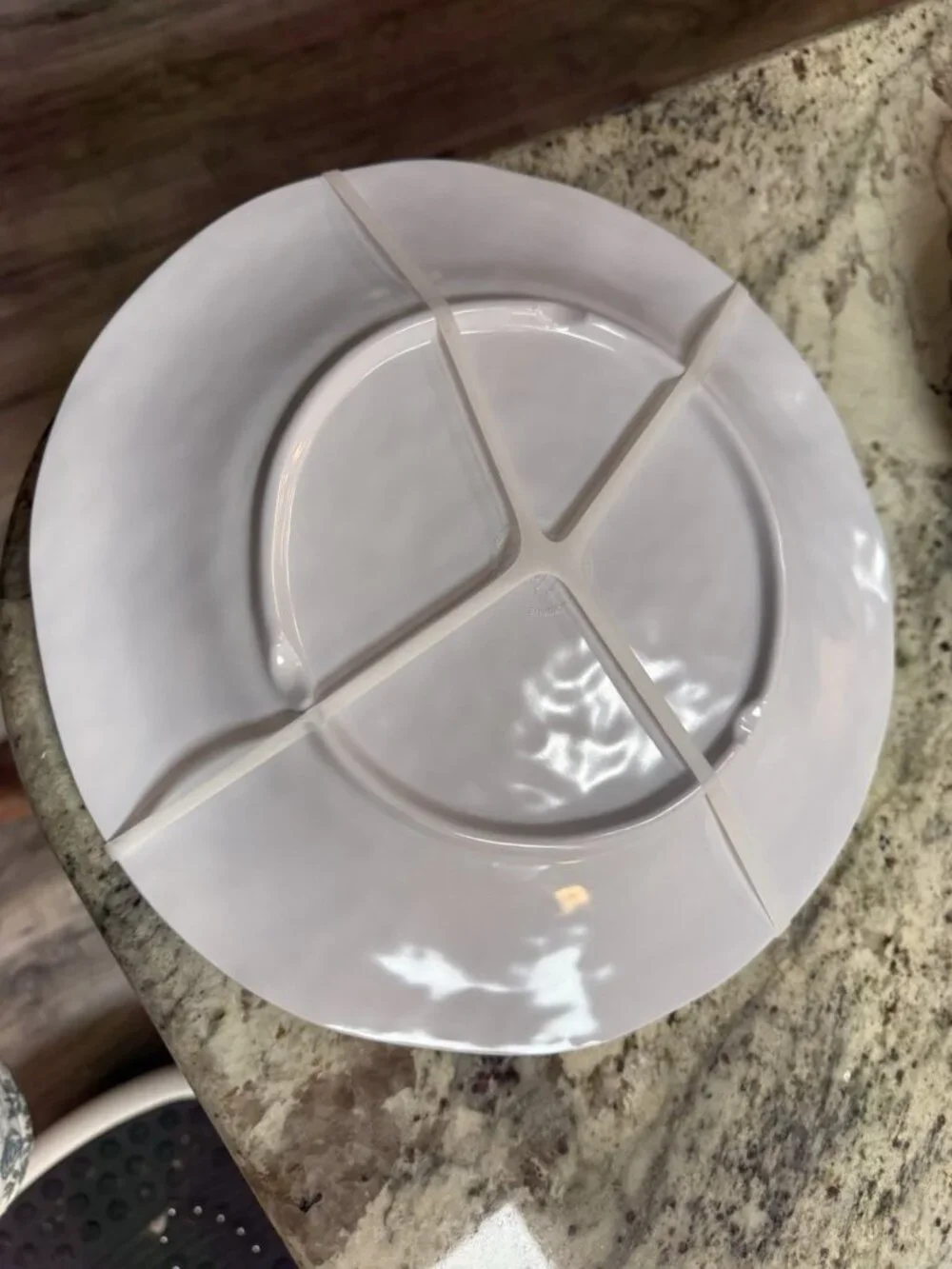 Nwt 4 Coastal Home Melamine Seashell Dinner Plates 10.5
